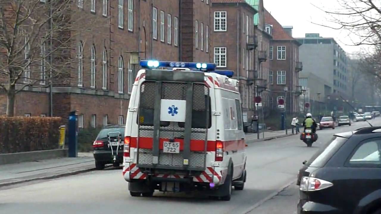 bedambulance 3829 from holbaek