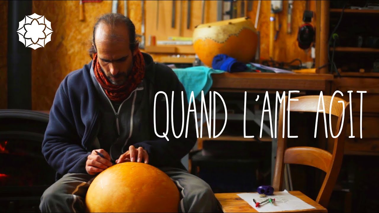 WHEN THE SOUL ACTS-Ngoni immersion avec Joris , artisan de l'âme. De la lutherie à la thérapie.