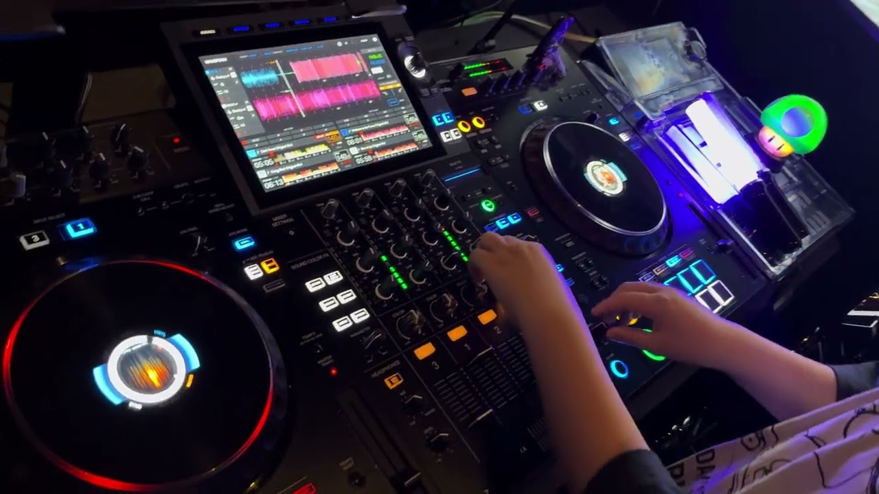 Techno 4deck mix 🙄🥳 #DJ #djremix #djviral 