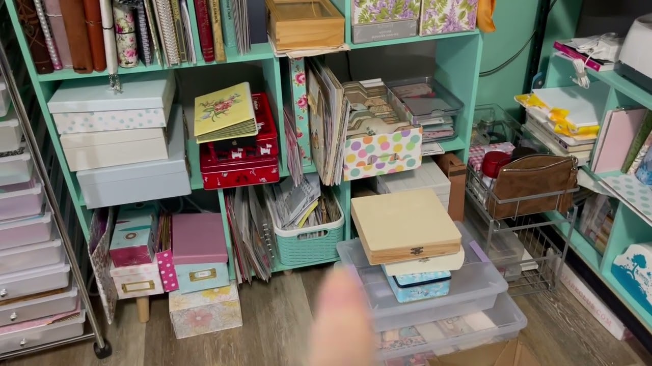 Authentic Craftroom Tour Progress | The Craftroom Princess is on Guard