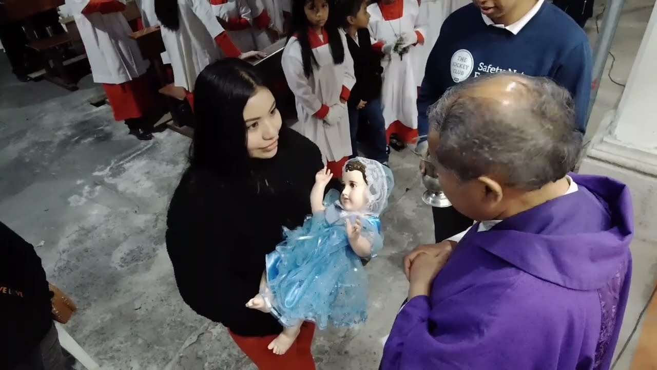 viacrucis de capitulacion de posaditas alotenango sacatepequez guatemala sacerdote bendice