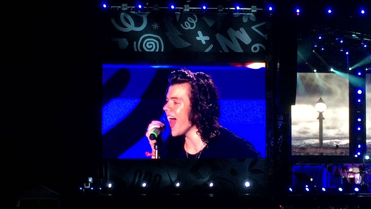 One Direction - You & I (On The Road Again Tour Live In Bangkok 14.03.2015)