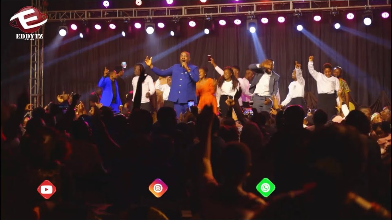 AMBWENE MWASONGWE LIVE PERFOMANCE TUMEKUBALIKA,TANGULIA MBELE,NATAMANI -PART 2