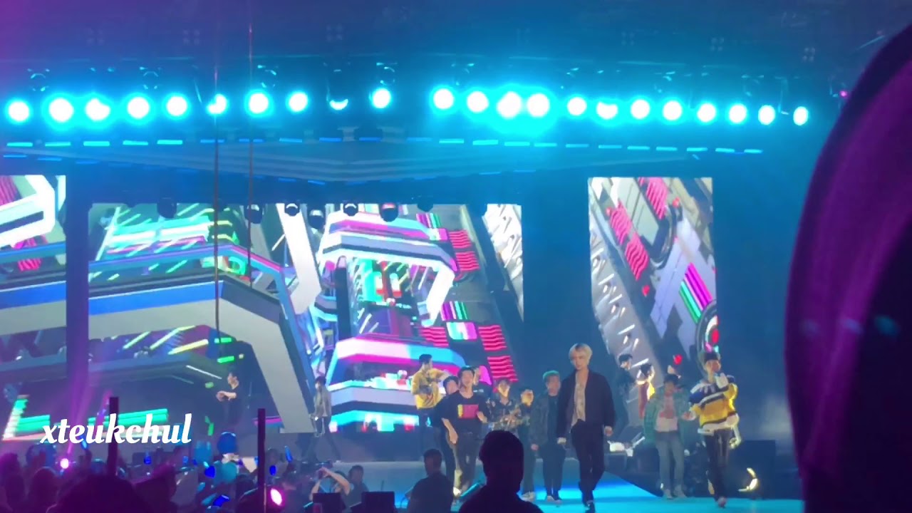 190712 Super Junior SS7S Jeddah - Super Duper & Rockstar & Let’s Dance [fancam]
