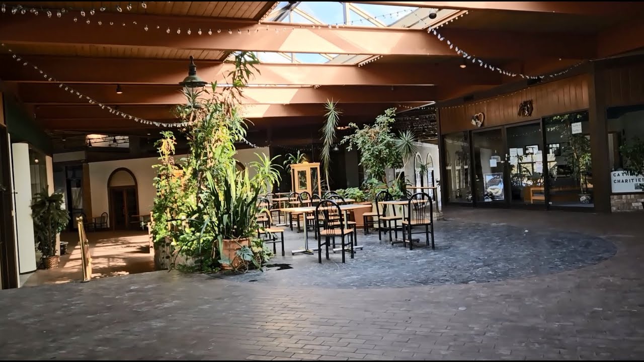 Mulford Village Mall, Rockford