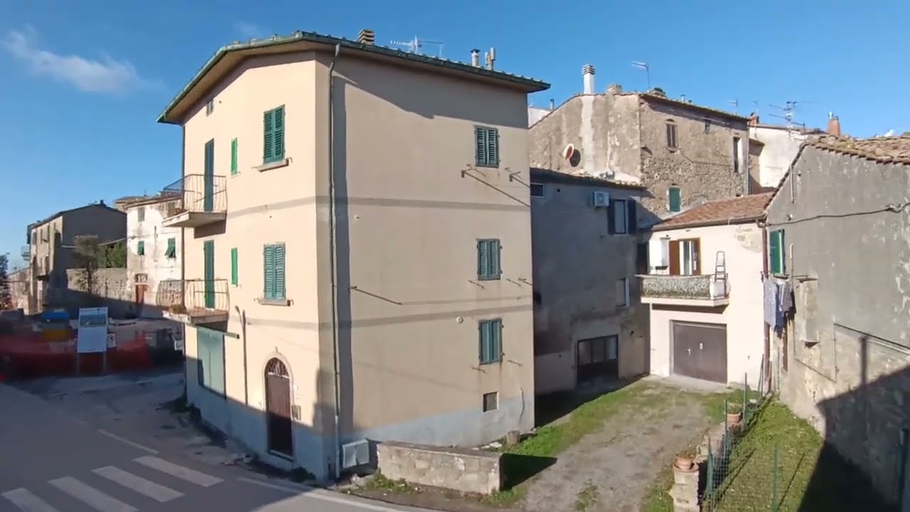 Appartamento con Uliveto a Sassofortino - Toscana - Italy
