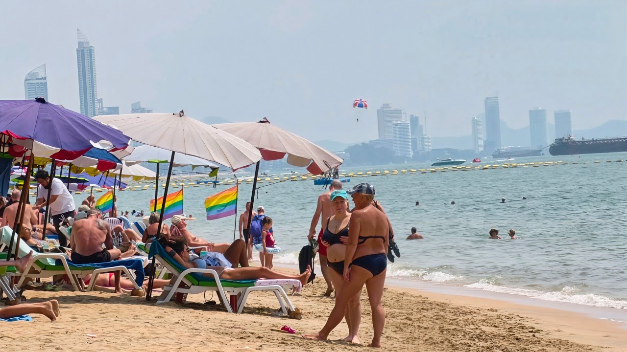 Pattaya Chill Walk | Beach & Viewpoint seaside
