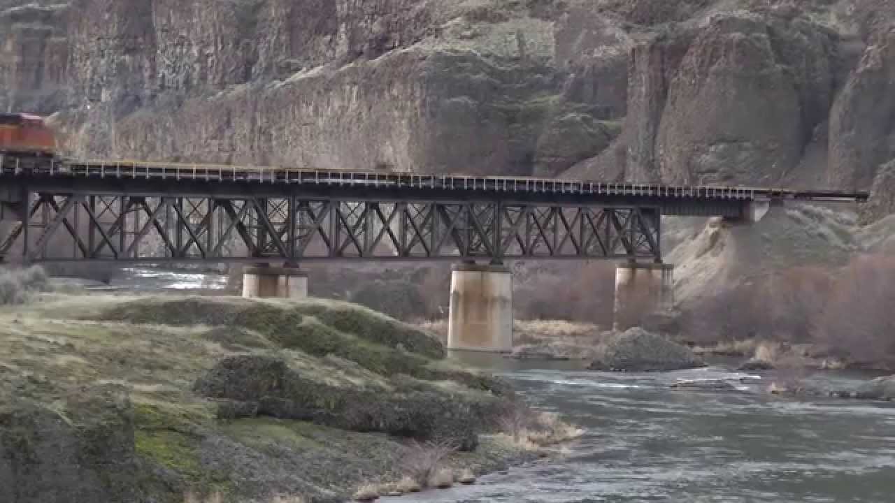 Deschutes Train1