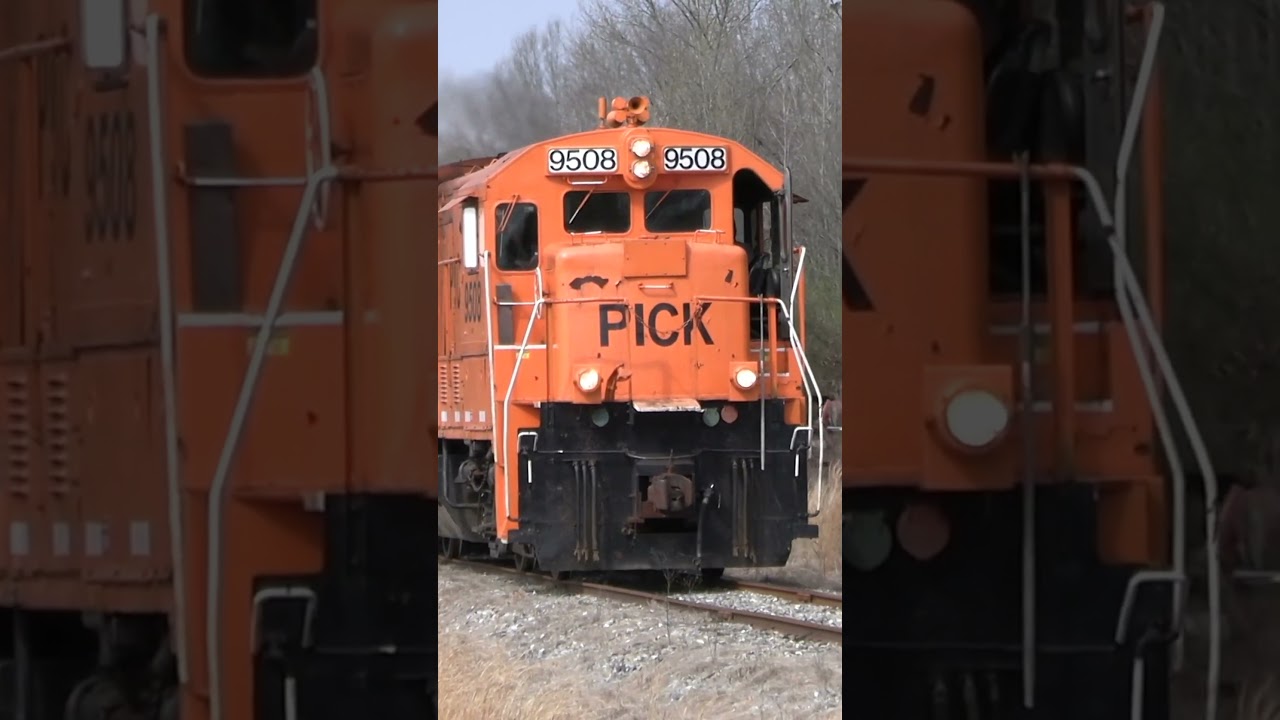 GE U18 Diesel Locomotives | #Shorts