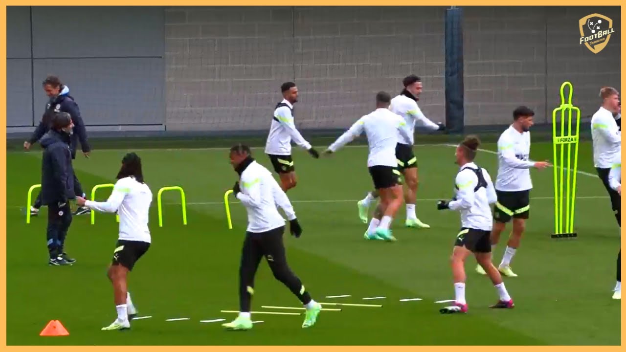Manchester City - Complete Warm Up And Saq Drills