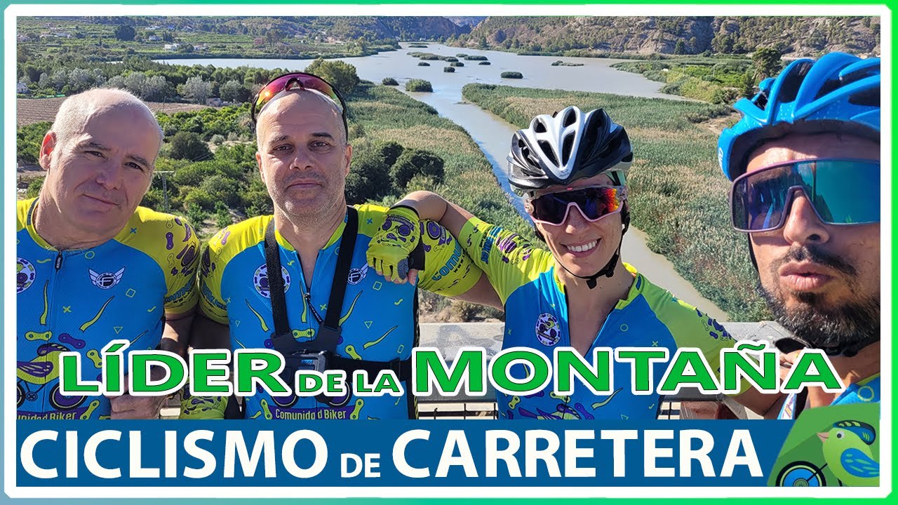 Ruta de ciclismo de carretera con l&iacute;der de la monta&ntilde;a