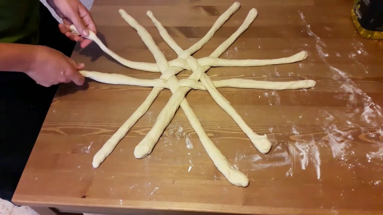 חלה עגולה מ 6 חלקים round halla from 6 parts