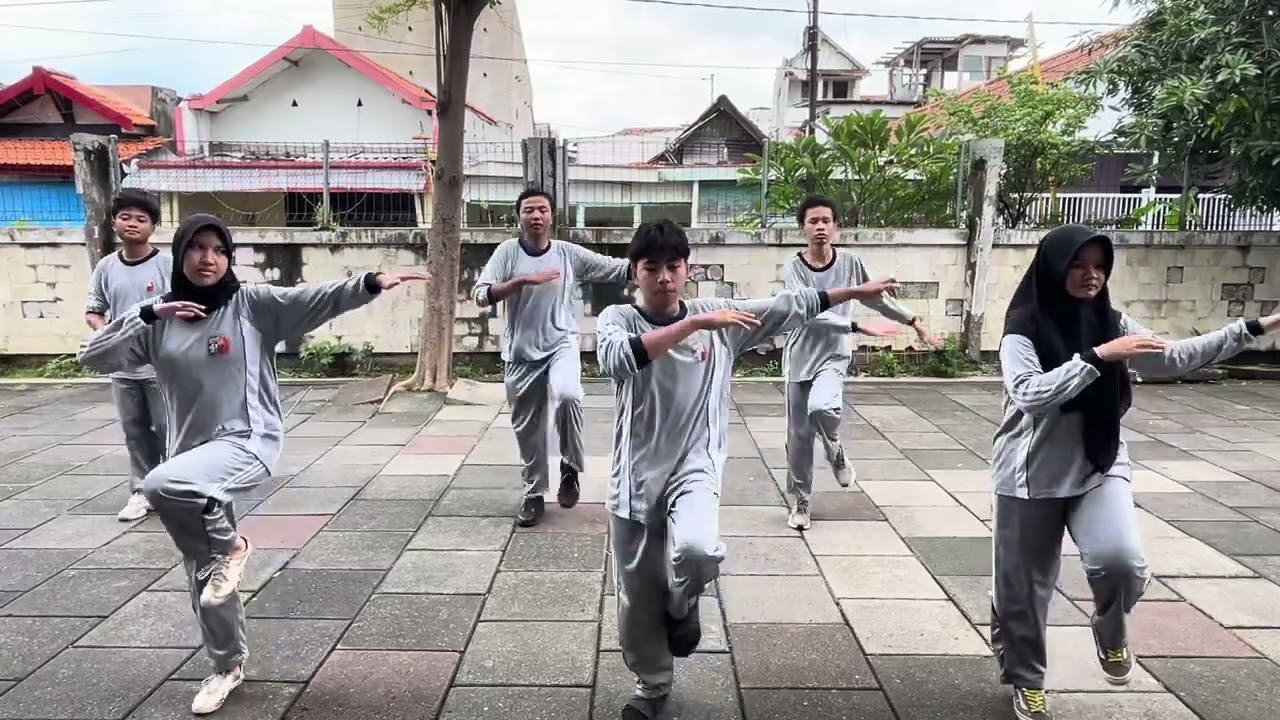 Senam Irama anak indonesia hebat kelompok 3 XI-F7