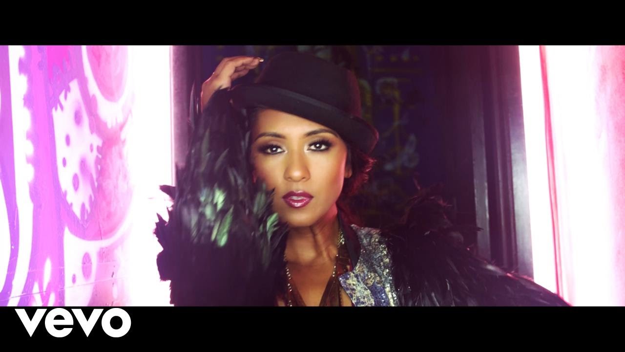Che'Nelle - Strut