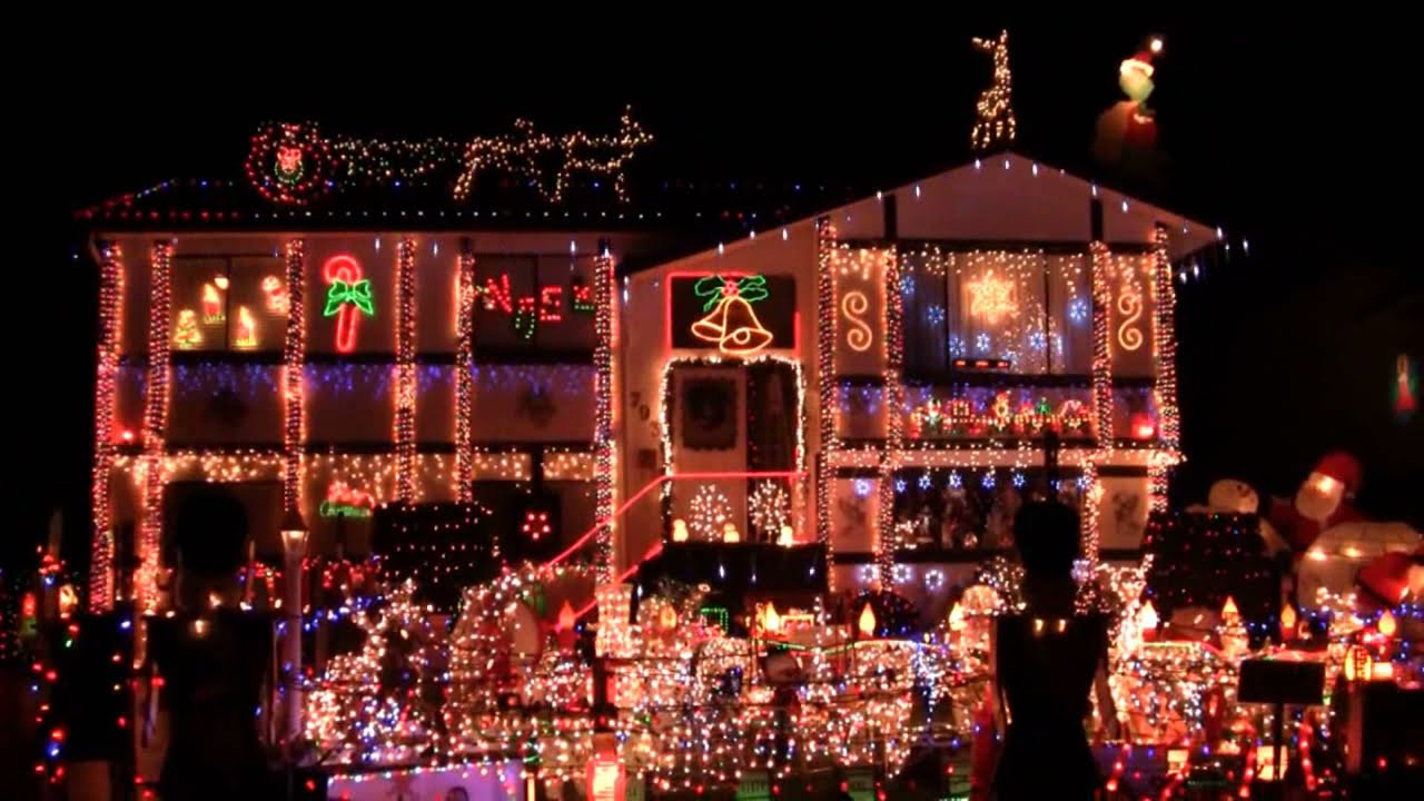 Last Christmas Ever: 60,000 Lights! Amazing Holiday Light Display: Vancouver