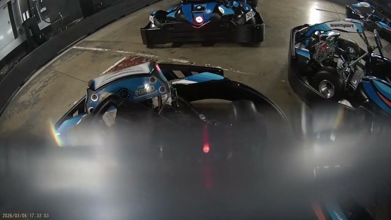 Go-karting for family to watch