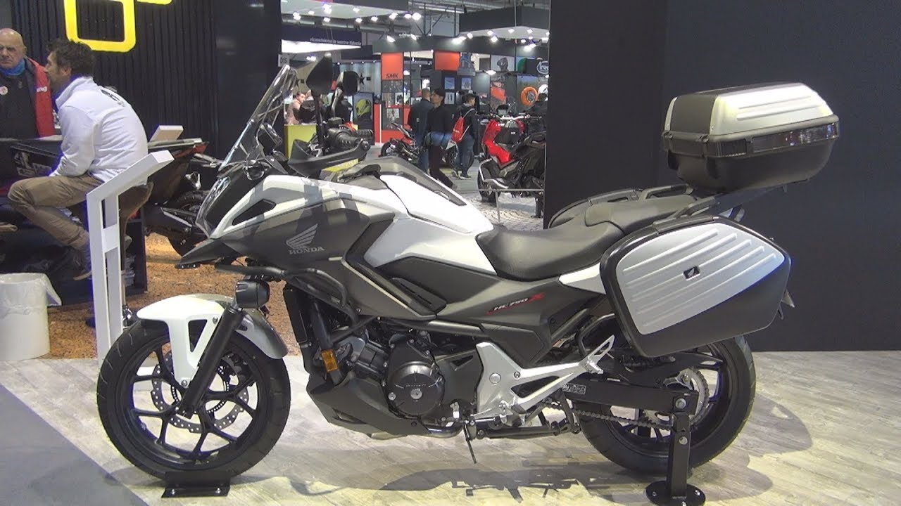 Honda NC750X Travel Edition (2020) Exterior and Interior
