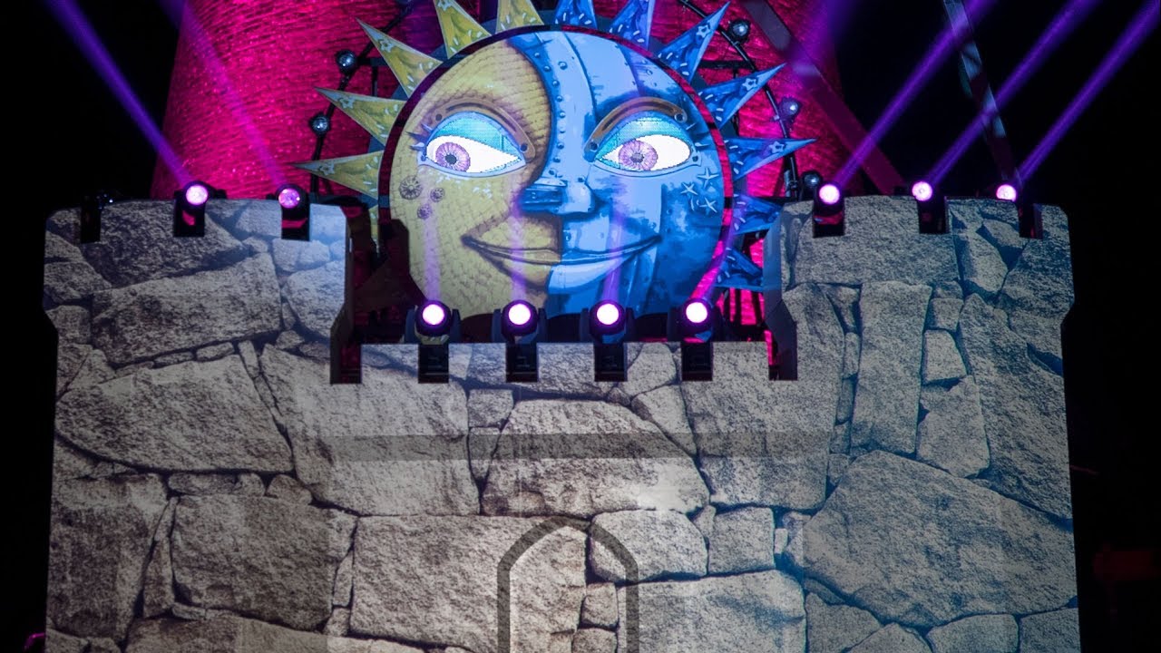 Custom 3D projection Mapping on Castle