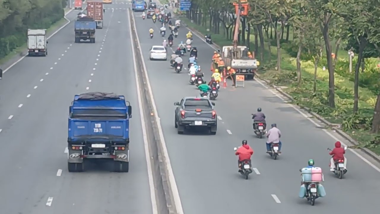 Xa Lộ Hà Nội 
