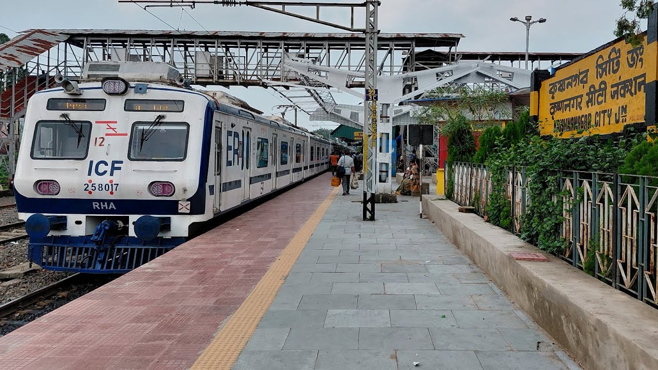 Onboard by 31846 Down KRISHNANAGAR SEALDAH AC Galloping Local