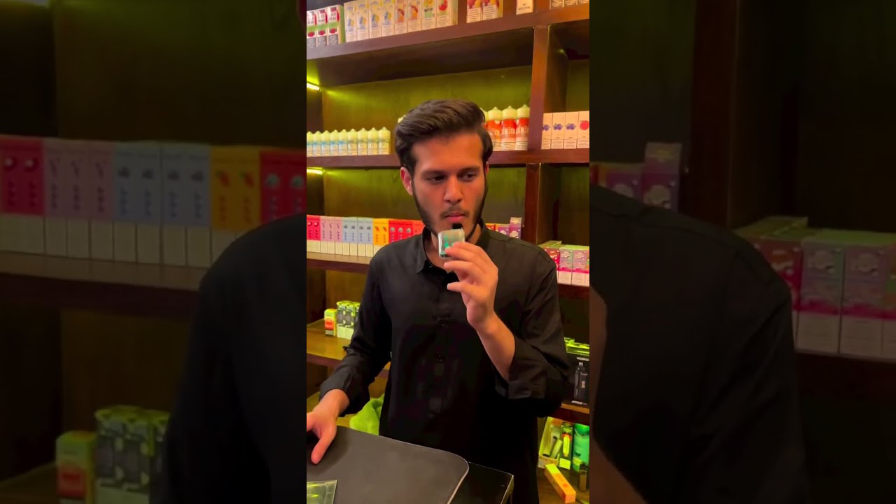 Caliburn GK2 Vision -  Most aesthetic device ever? unboxing by Vapenizer Vape Store Islamabad