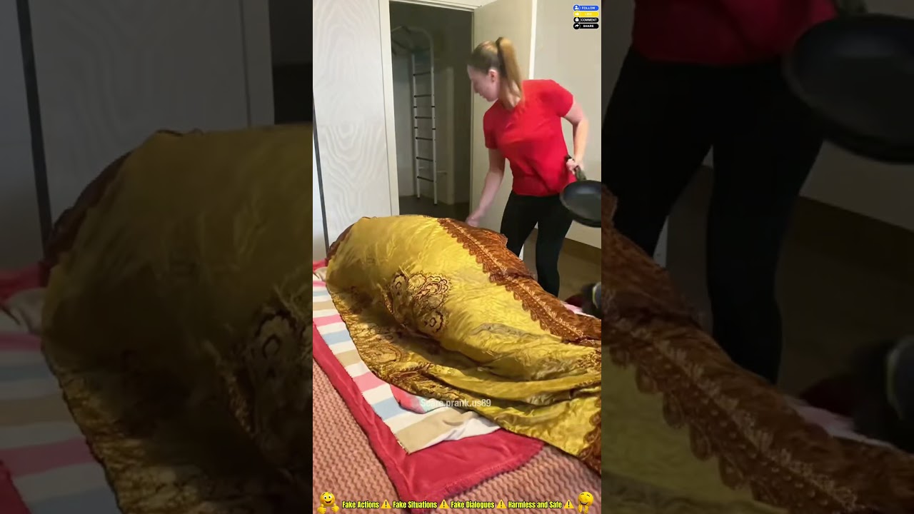 Funny prank family 😂 #funny #funnyshorts #prank #funnyvideo #scareprank #scared #memes #funnyshorts