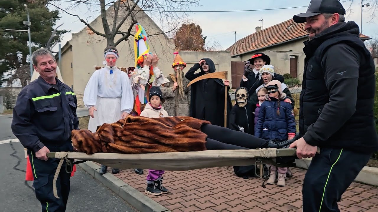 Bořanovský masopust 2025 - Jitrnicovník a  skolení medvěda