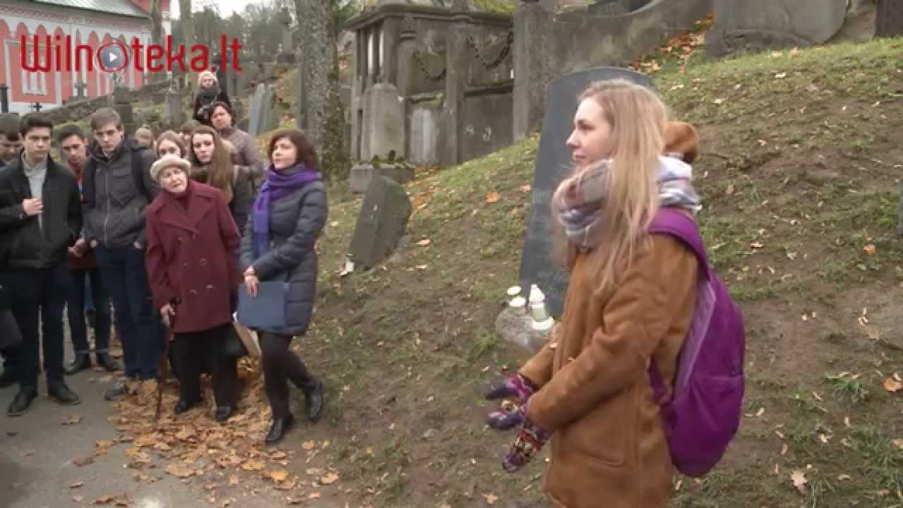 Otwarta lekcja historii na cmentarzu na Rossie