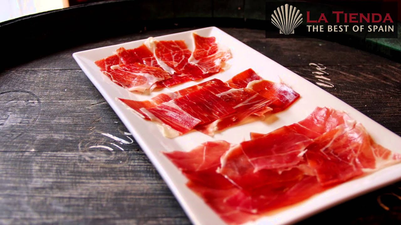 Difference Between Jam&oacute;n Serrano, Ib&eacute;rico and Bellota