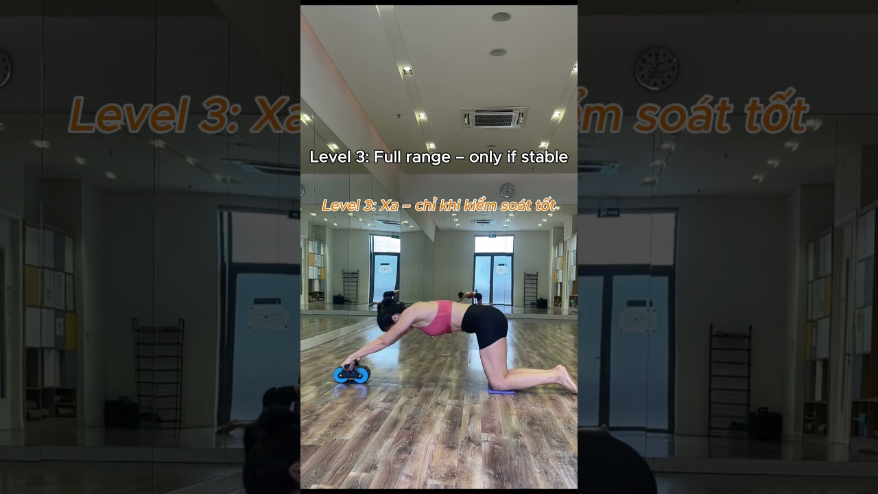 Core working… or shoulders taking over? | Ab Wheel | Core đang làm việc… hay vai đang gánh hết?