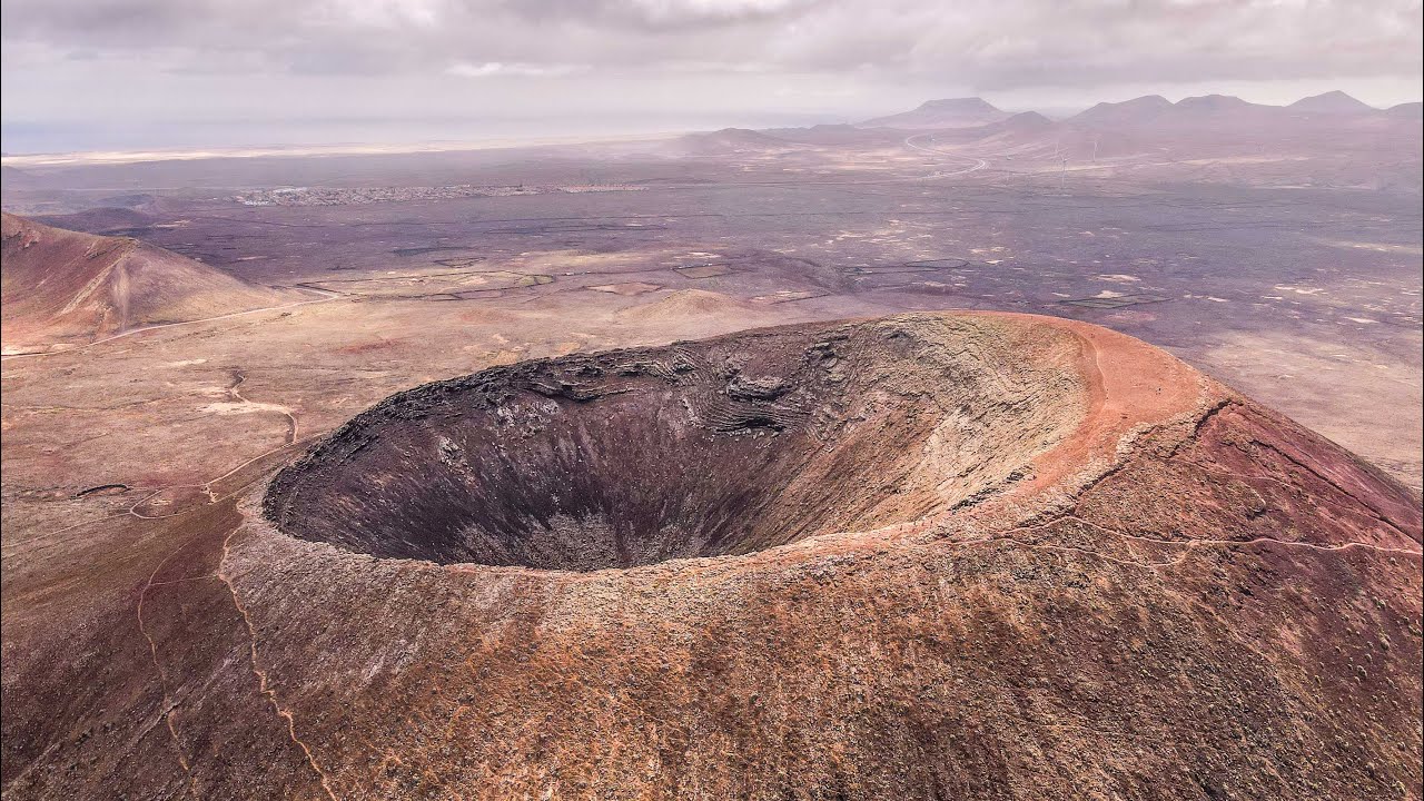 Fuerteventura's Calderón Hondo Is One Of The Most Accessible Volcanoes On The Island!