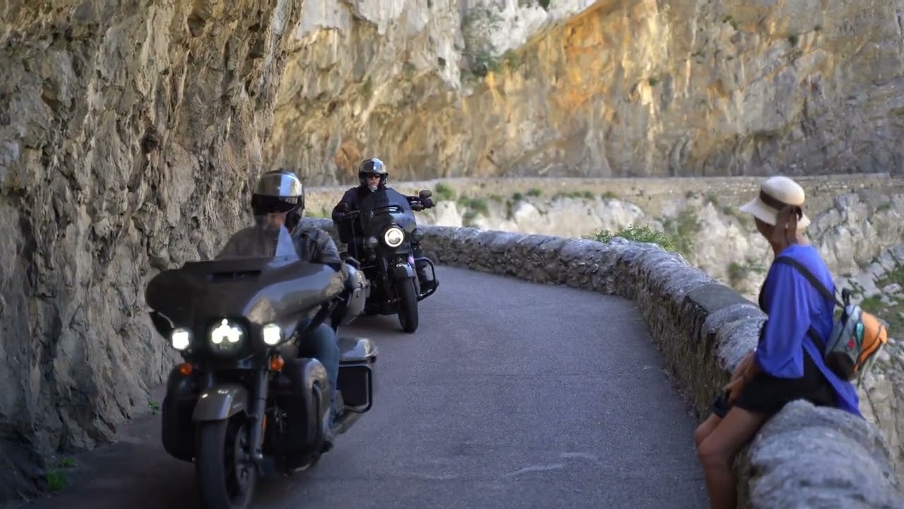 Les Gorges de Galamus ( Pyrénées orientales )