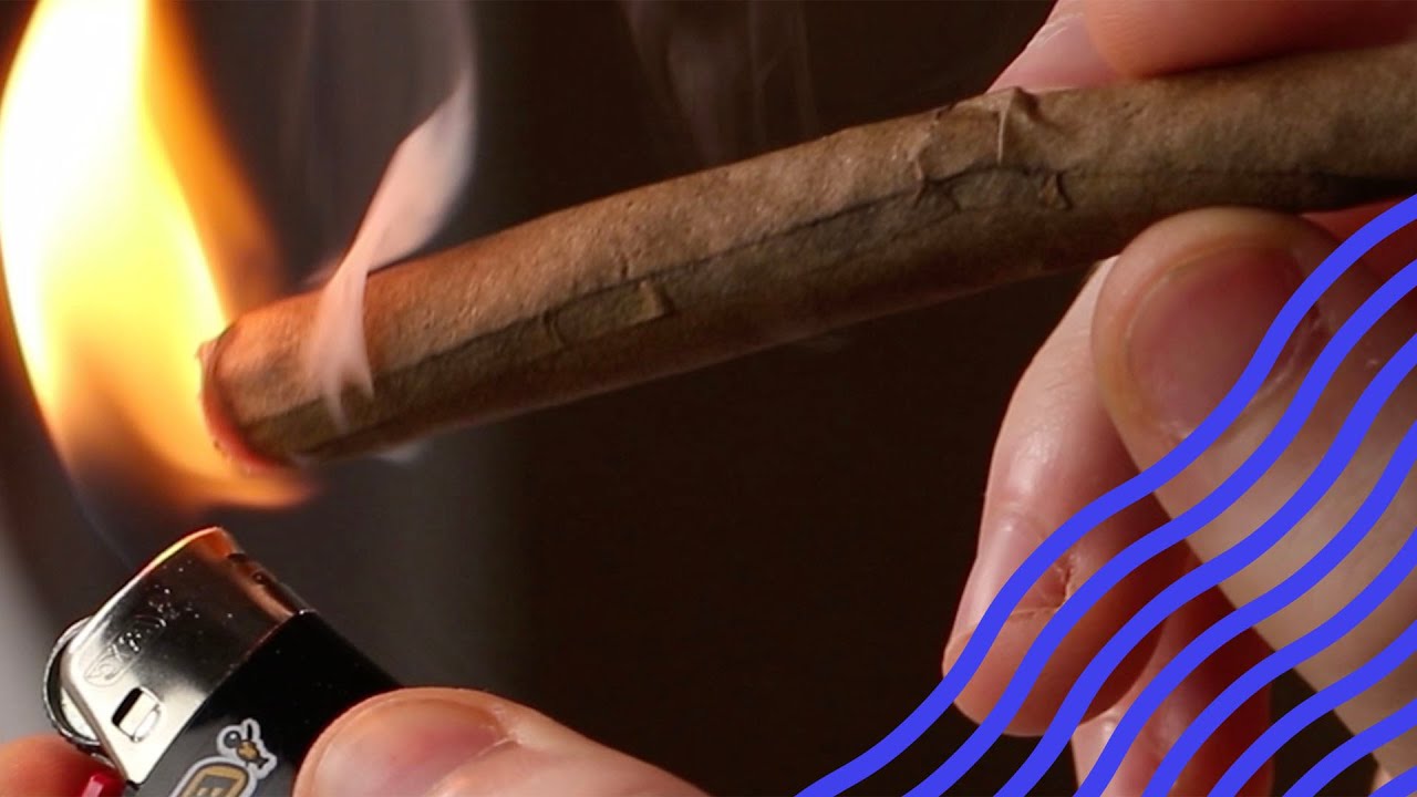 How to Roll a Blunt