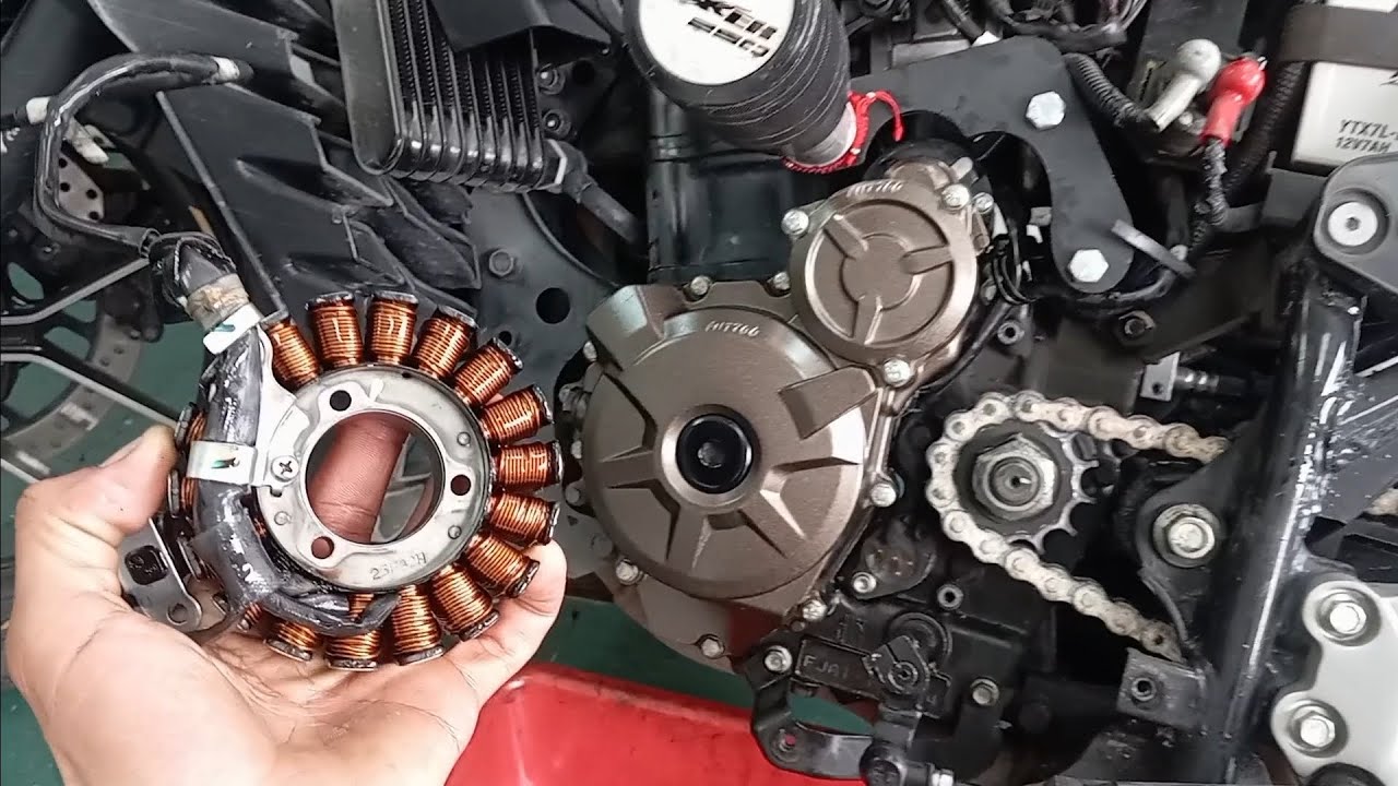 CAMBIO DE ESTRATOR ( PLATO DE BOBINAS) SUZUKI GIXXER 250 Y 250sf