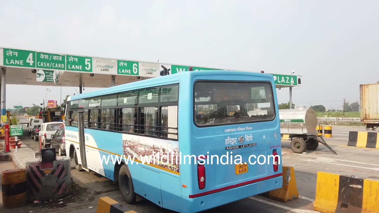 Western UP toll plaza (WUPTL) near Meerut, from a UP Roadways bus heading to Allahabad