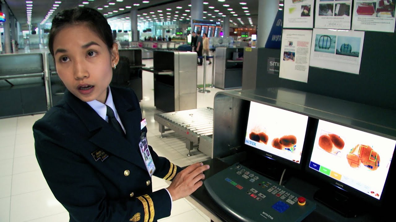 'What kind of powder is it?': Episode 3 | Bangkok Airport