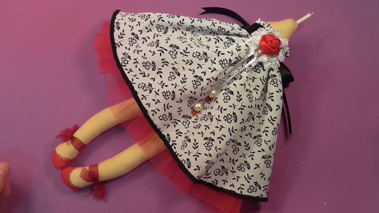 TUTORIAL MUÑECA TELA, ZAPATITOS 3/5 video- 49