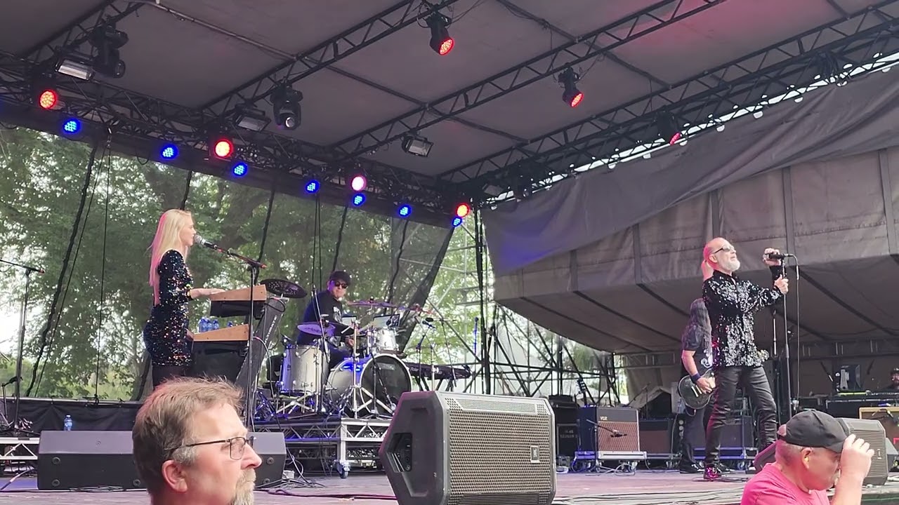 MEN WITHOUT HATS - I Got A Message (August 20, 2023 Saskatoon🇨🇦)