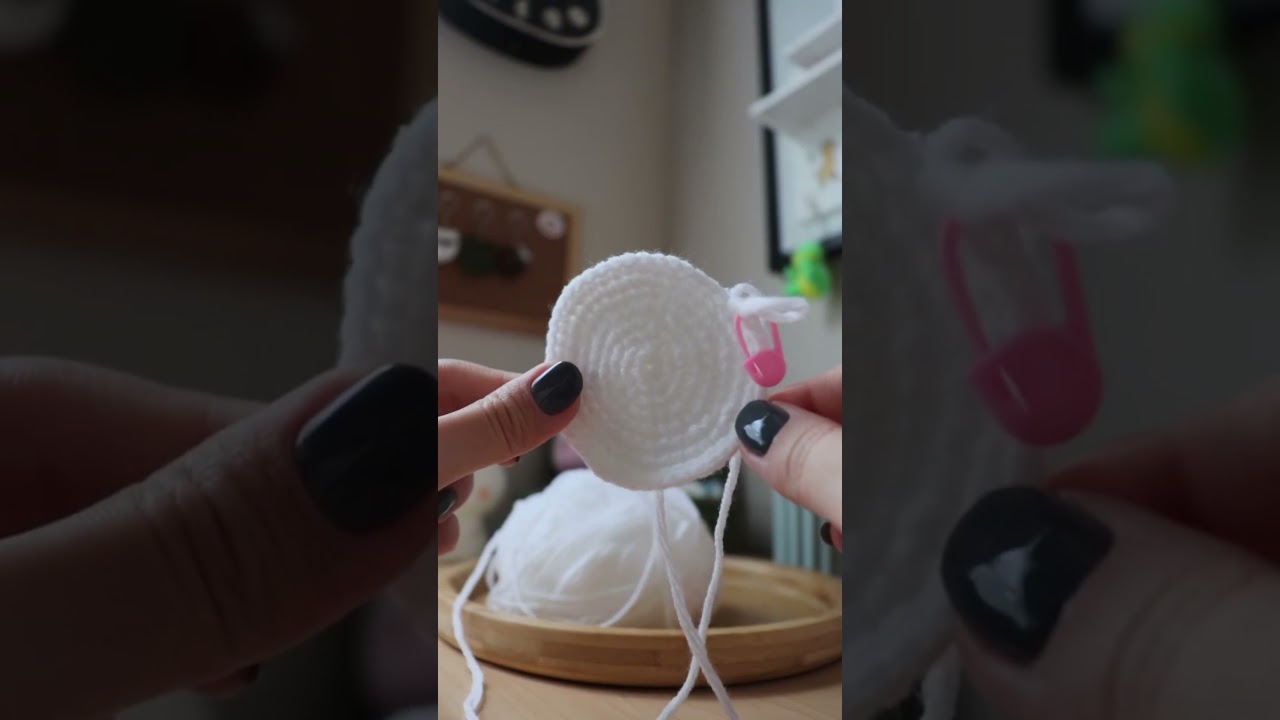 I Crocheted a SAND DOLLAR Pouch!! #crochet #beach #sanddollar