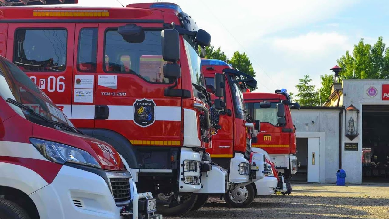 Alarmowo 17 zastępów JRG i OSP podczas powitania wozu dla OSP Pamiątkowo oraz Gminny Dzień Strażaka