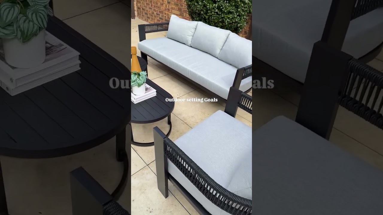 Modern Outdoor Lounge Styling Ideas for Your Patio