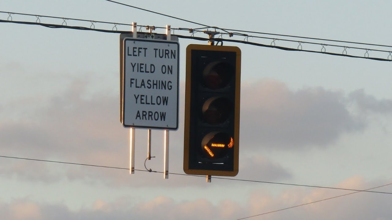 Durasig 3-section FYA Traffic Light