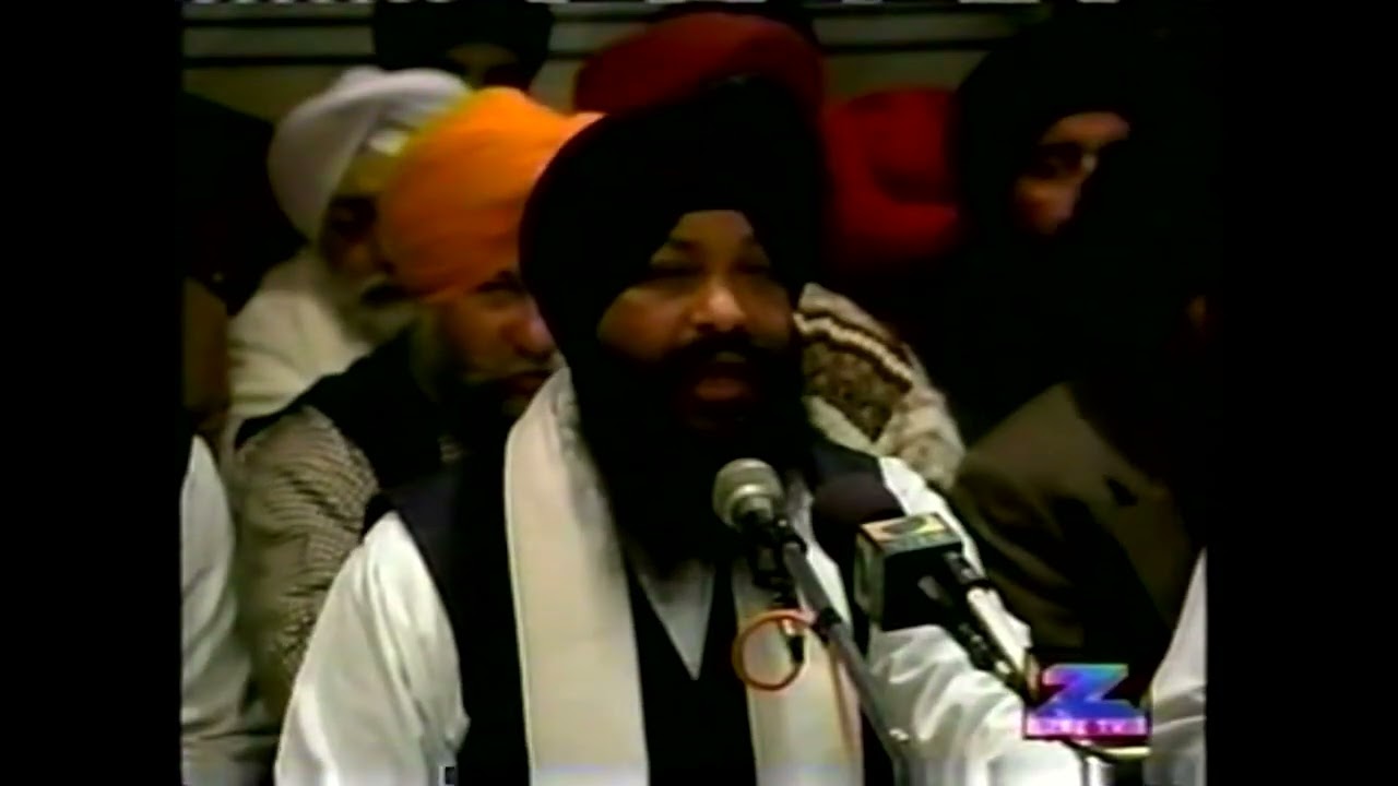 At Sunder Manmohan Pyare - Bhai Ravinder Singh - 02/05/05 - Live Sri Harmandir Sahib
