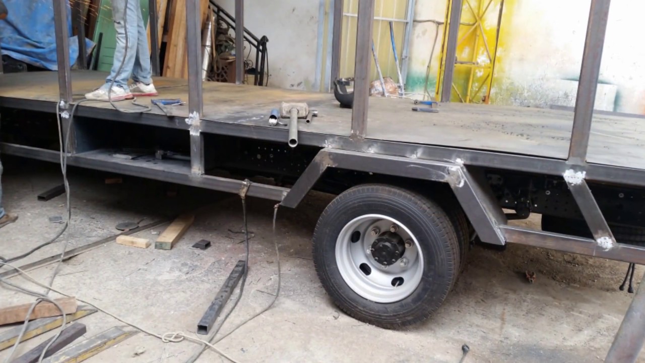 carrosserie de  camion (agoujil)