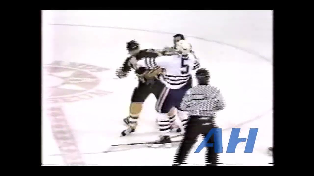NHL May 22, 1990 Steve Smith,EDM v Bob Sweeney,BOS Edmonton Oilers Boston Bruins