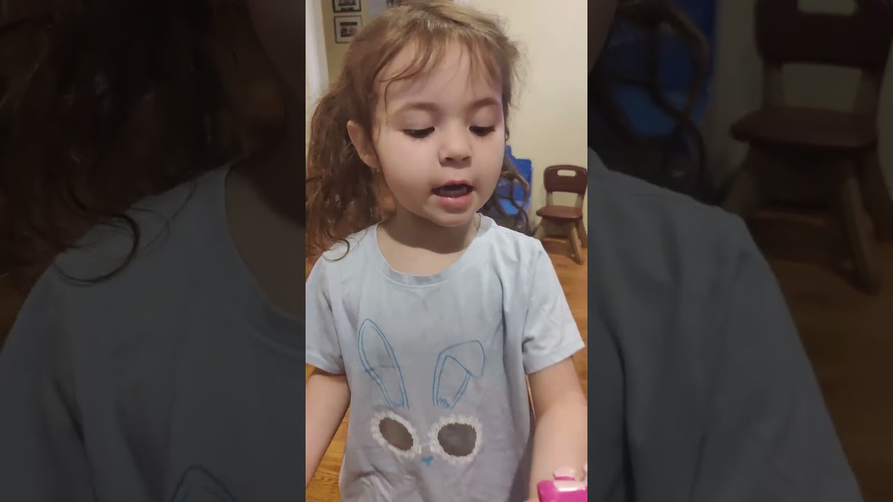 Rosie and finger puppets