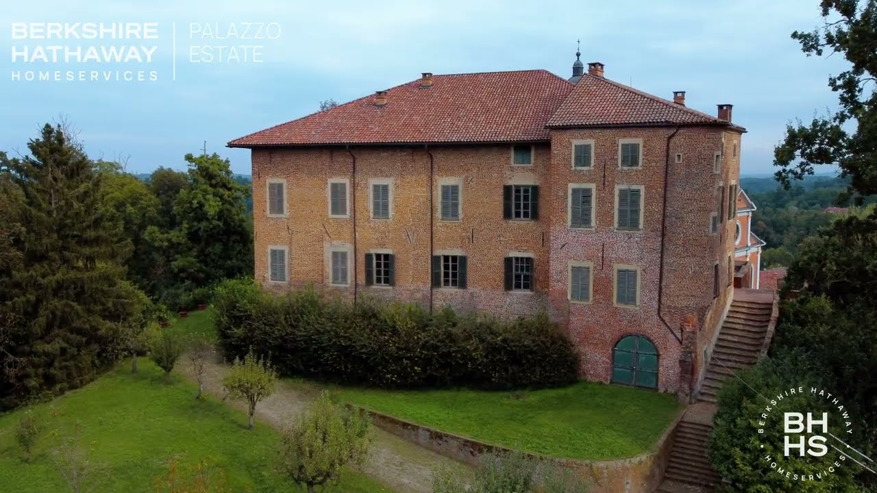 Piedmont, Northern Italy - Charming castle in Asti Hills