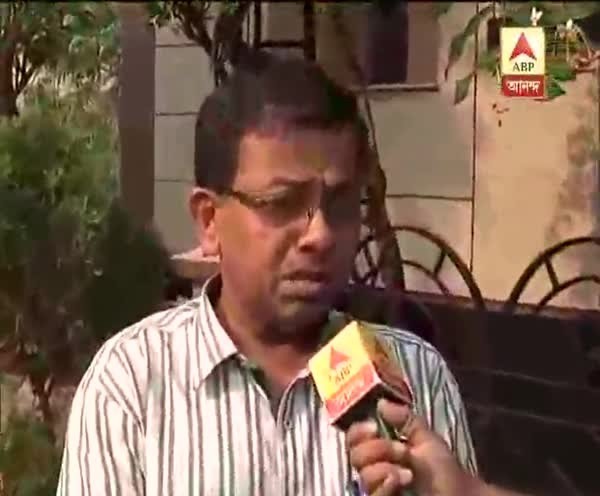 Ambikesh, candidate of 'akranto amra' campaigns for vote