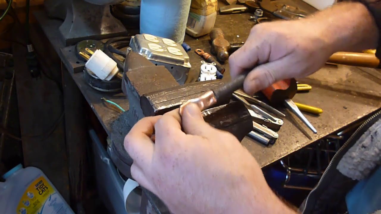 CRIMPING BATTERY TERMINALS WITHOUT A SPECIAL TOOL