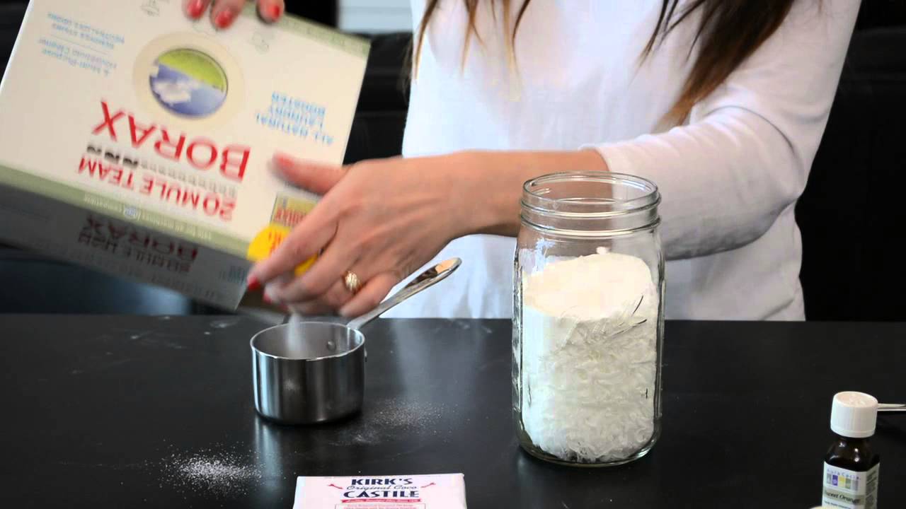 How to Make Eco-Friendly Washing Detergent With White Vinegar : Green Living Tips